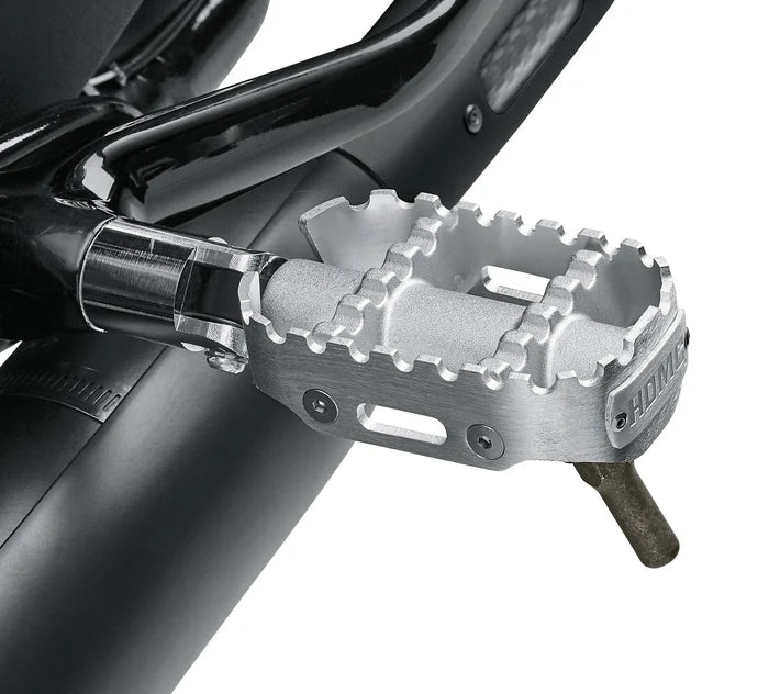 Harley-Davidson® 80GRIT Rider Footpegs with Wear Peg