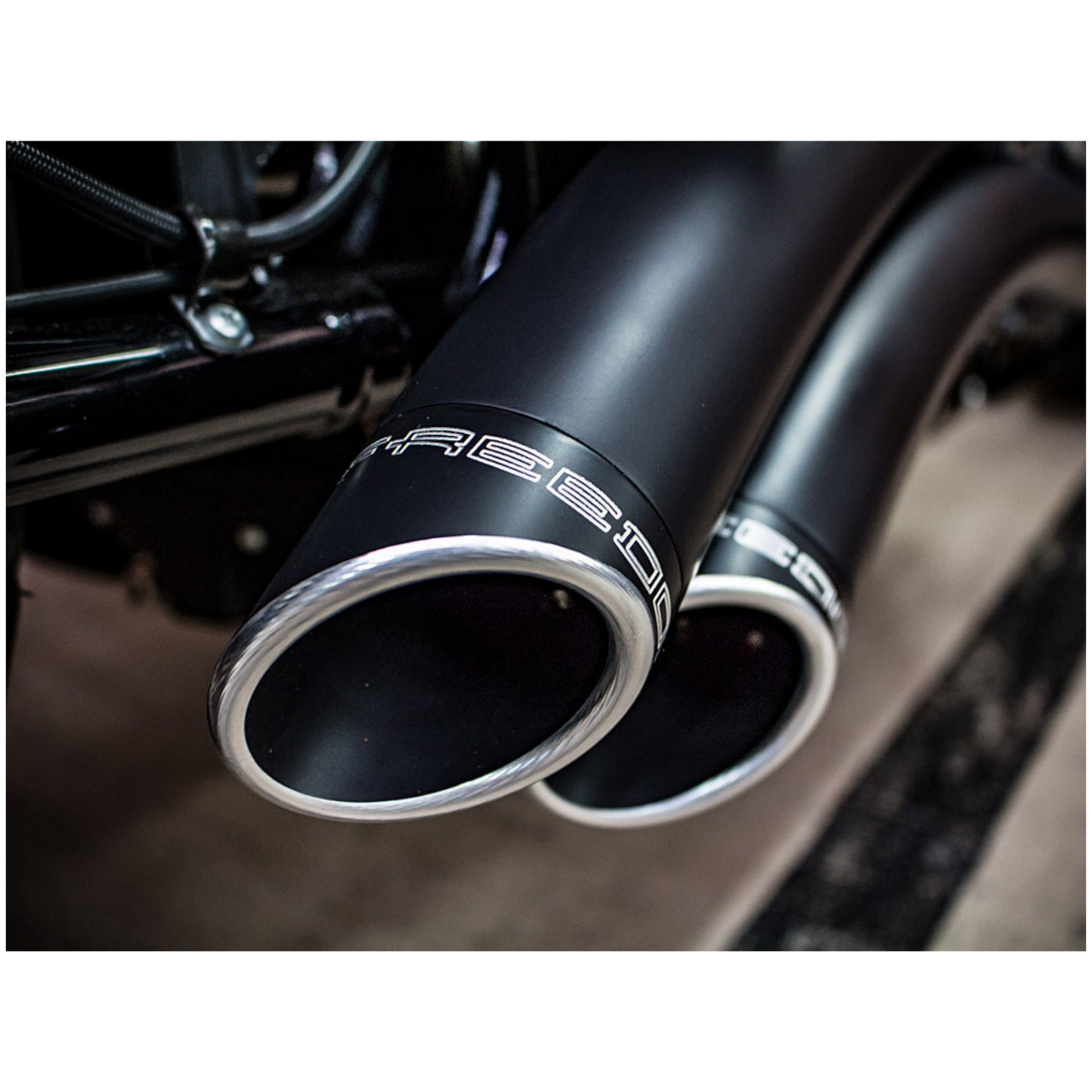 Freedom Performance Sharp Curve Radius Exhaust – Black with Black End Caps. Fits Softail 2018up.