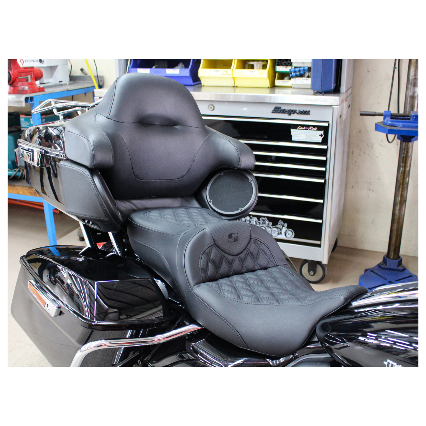 Saddleman - Roadsofa LS Dual Seat with Black Double Diamond Lattice Stitch
