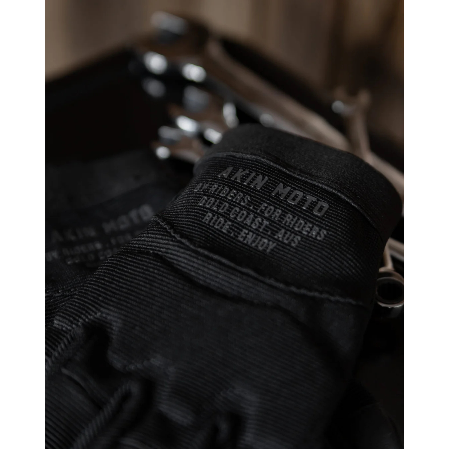 Akin Moto - Grenade Motorcycle Gloves