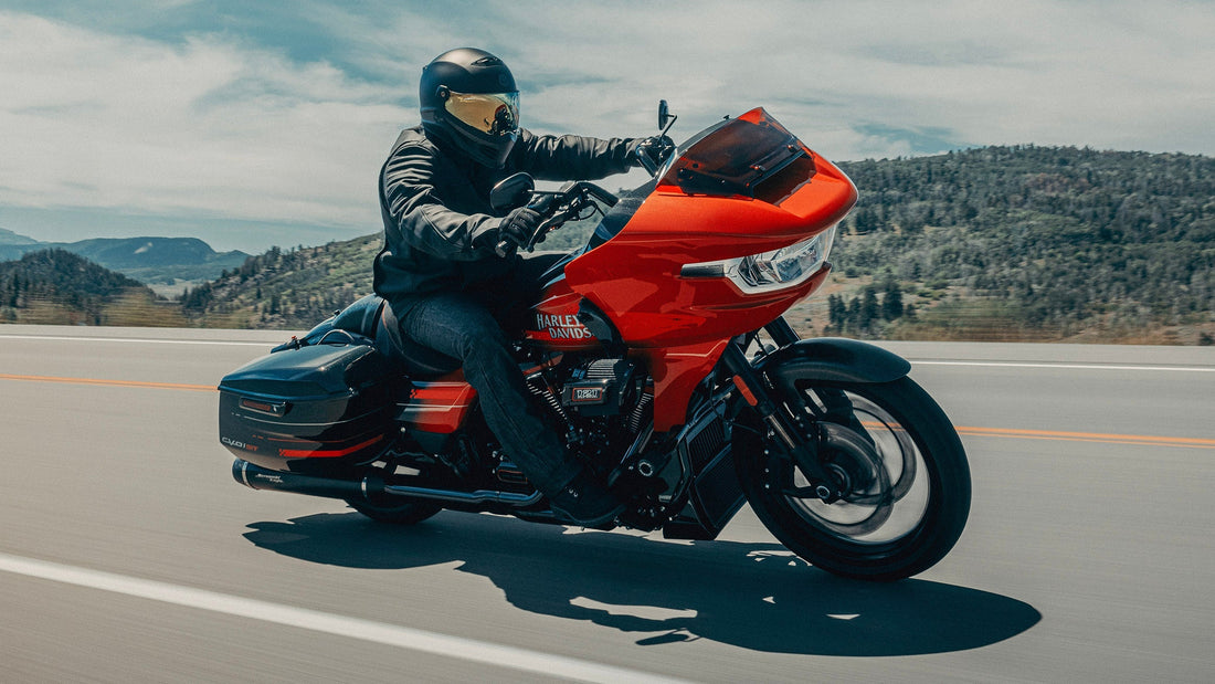 How to Choose the Perfect Motorcycle Backpack: Rider's Guide 2026