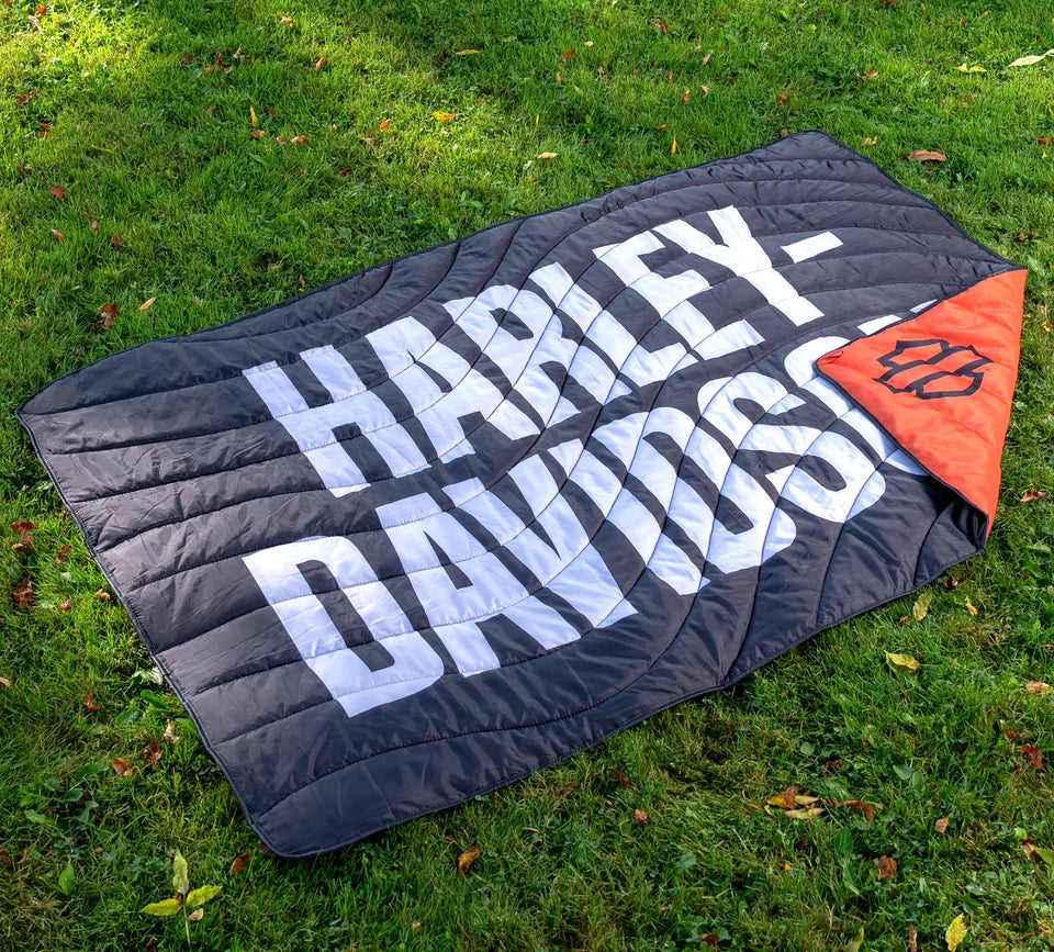 Harley-Davidson® Open Bar & Shield Logo Outdoor Blanket w/ Bag - Water Resistant