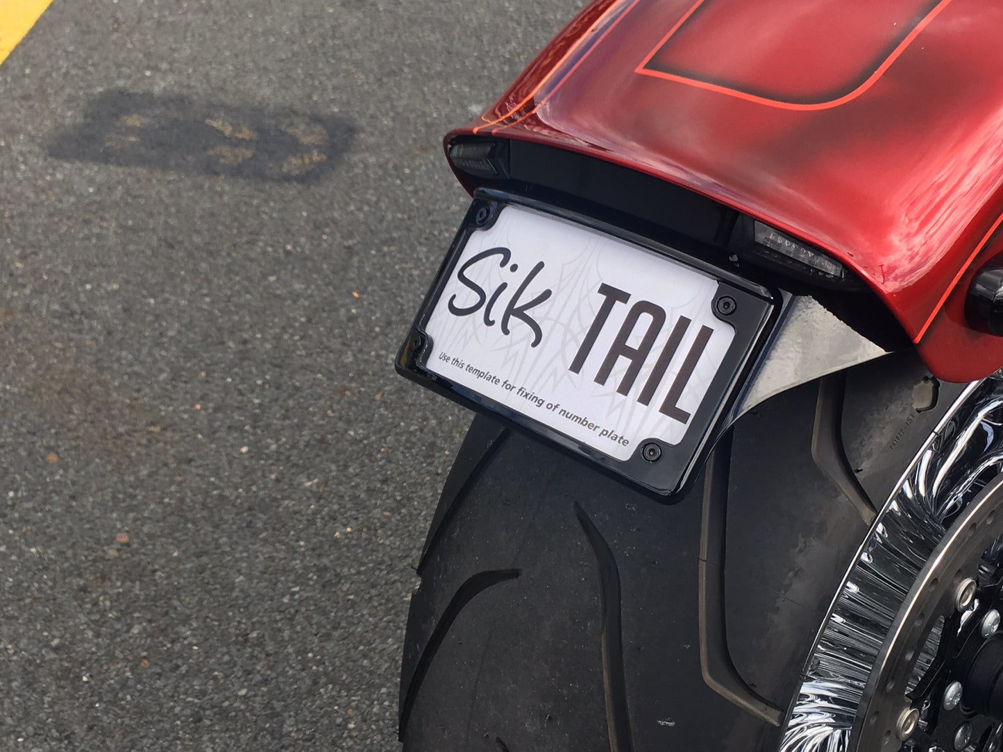 Siktail Tail Tidy 2018+ Breakout - Chrome