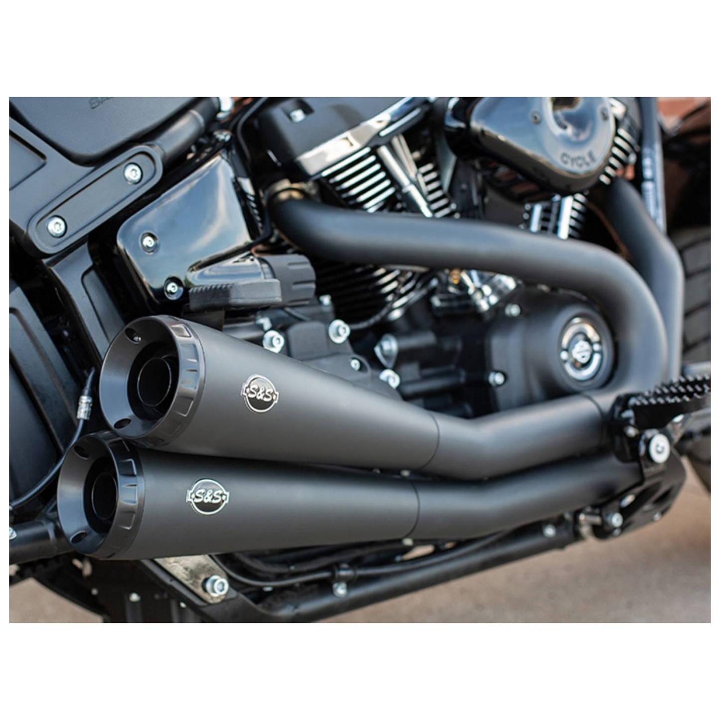 S&S Exhaust - Grand National 2-into-2 Exhaust – Black with Black End Caps - Fits Street Bob, Low Rider, Slim, Fat Bob & Deluxe 2018up.