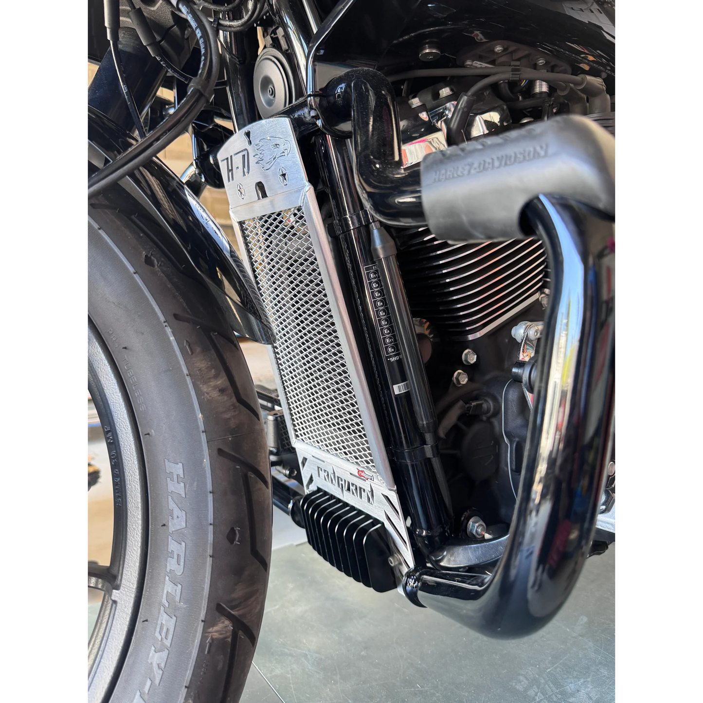 Rad Guard - Oil Cooler Cover - '25+ Low Rider ST with Moustache Crash Gaurd